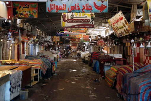 The Nabi Younes market is seen empty during a curfew imposed by Iraqi authorities, following the outbreak of coronavirus, in east Mosul, Iraq March 15, 2020. REUTERS/Abdullah Rashid
