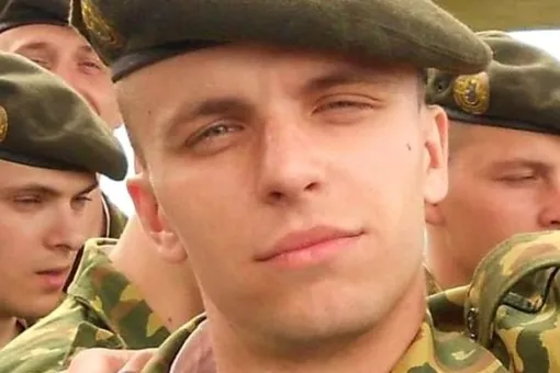 В Минске умер 31-летний местный житель Роман Бондаренко. Его избили неизвестные люди в масках