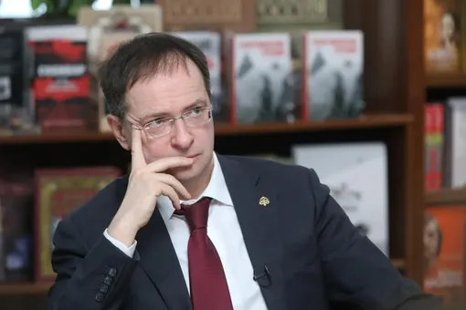 Московский зоопарк пригласил Мединского познакомиться с капибарами после необычного признания