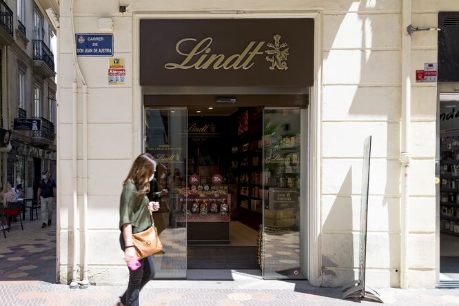 Швейцарский производитель шоколада Lindt уходит из России