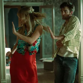 В Москве пройдет зрительская премьера фильма «Умри, моя любовь» с Робертом Паттинсоном и Дженнифер Лоуренс