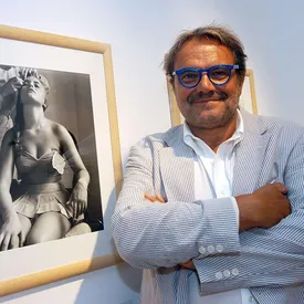 Умер итальянский фотограф Оливьеро Тоскани, известный 
провокационной рекламой для Benetton