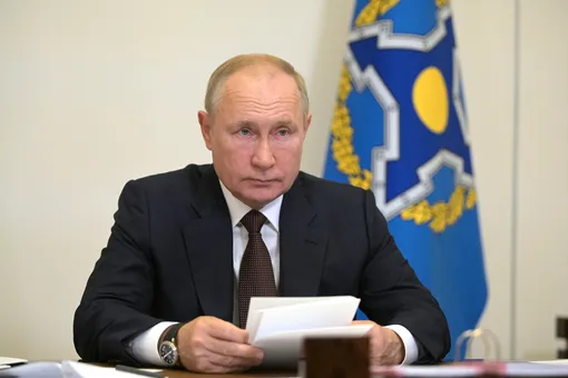 Путин заявил о нескольких десятках заболевших Covid-19 в его окружении