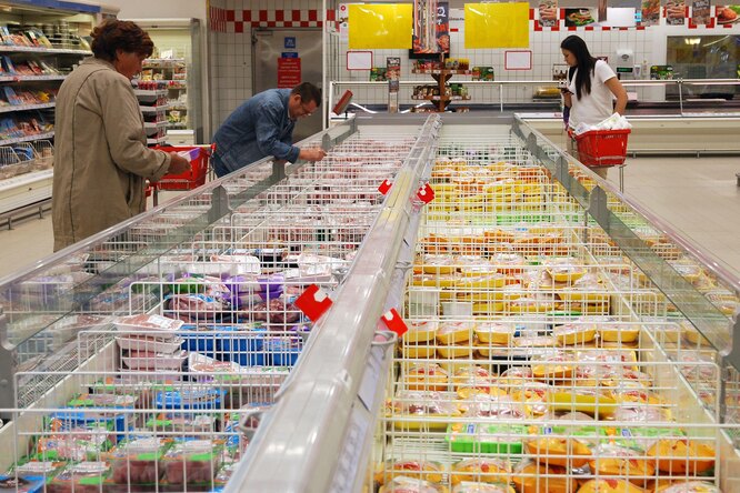 Bloomberg: Россия входит в пятерку «горячих точек», где рост цен на продукты может вызвать недовольство населения