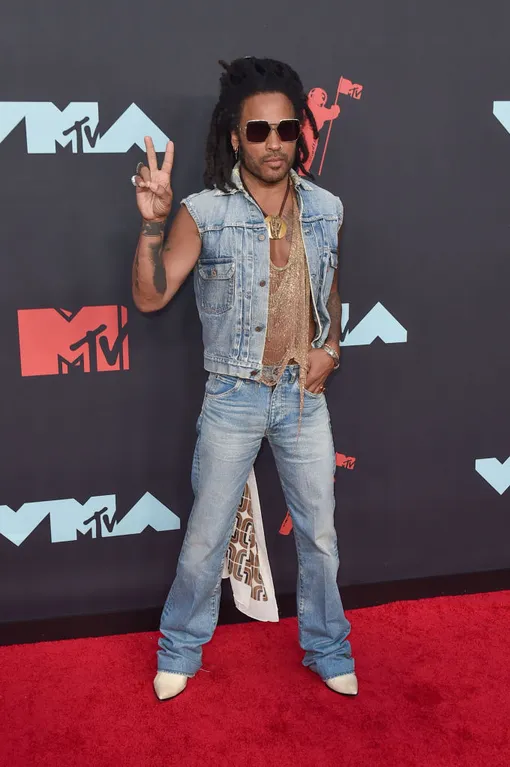 На церемонии MTV Video Music Awards 2019