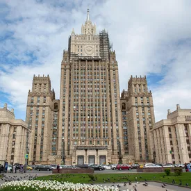 Сотрудницу МИД России приговорили к 5 годам колонии за растрату миллиона долларов Сотрудницу МИД России приговорили к 5 годам колонии за растрату миллиона долларов
