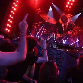 В Австралии по ошибке снесли дом, где основали рок-группу AC/DC