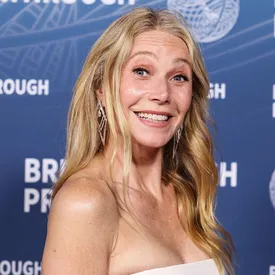 Гвинет Пэлтроу впечатлило решение Тимоти Шаламе встречаться с матерью двоих детей. Она не знала, что актер в отношениях с Кайли Дженнер Гвинет Пэлтроу впечатлило решение Тимоти Шаламе встречаться с матерью двоих детей. Она не знала, что актер в отношениях с Кайли Дженнер