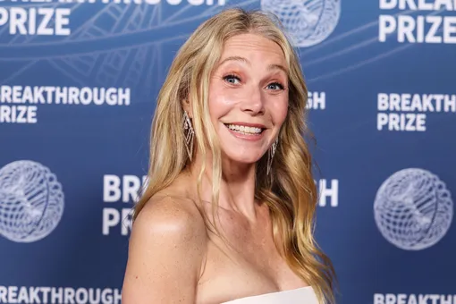 Гвинет Пэлтроу впечатлило решение Тимоти Шаламе встречаться с матерью двоих детей. Она не знала, что актер в отношениях с Кайли Дженнер Гвинет Пэлтроу впечатлило решение Тимоти Шаламе встречаться с матерью двоих детей. Она не знала, что актер в отношениях с Кайли Дженнер