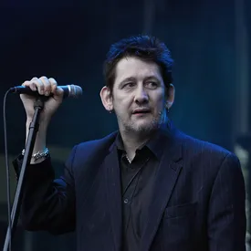 Умер основатель The Pogues Шейн Макгоуэн Умер основатель The Pogues Шейн Макгоуэн