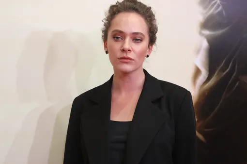 Актрису Аглаю Тарасову оштрафовали за участие в акции в поддержку Навального