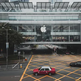 Reuters: компания Apple планирует к 2024 году выпустить беспилотный автомобиль