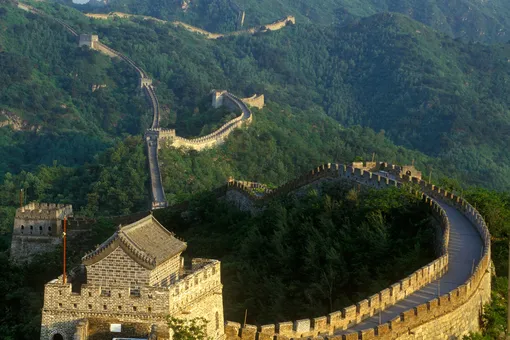 Исследование: Великую Китайскую стену построили, чтобы защититься от набегов воинов-принцесс