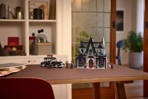 Lego выпустит наборы стоимостью около $100, посвященные «Уэнздей» Lego выпустит наборы стоимостью около $100, посвященные «Уэнздей»