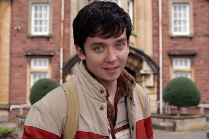 Новый директор и новые порядки в школе Мурдейла: Netflix показал трейлер нового сезона «Полового воспитания» Новый директор и новые порядки в школе Мурдейла: Netflix показал трейлер нового сезона «Полового воспитания»