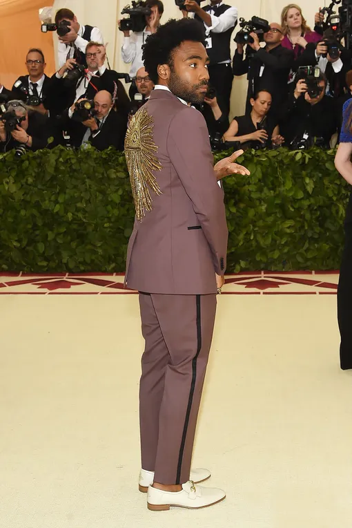 Дональд в Gucci на Met Gala, май 2018