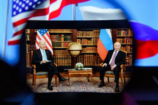 Джо Байден и Владимир Путин провели телефонный разговор