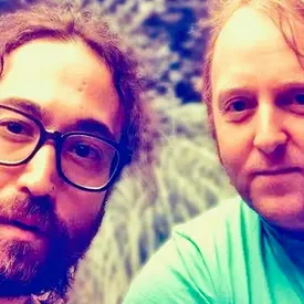 Сыновья Джона Леннона и Пола Маккартни выпустили совместную песню