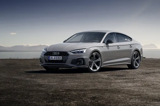 Audi обновили интерьер и экстерьер моделей A4 и A5 Audi обновили интерьер и экстерьер моделей A4 и A5