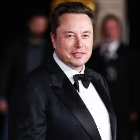 Маск заявил, что Нолан «утратит свою честность», взяв на роль Елены Троянской в «Одиссее» темнокожую актрису