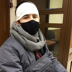 В Москве на 10 суток арестовали фотографа Ивана Клейменова. При задержании на митинге его били электрошокером