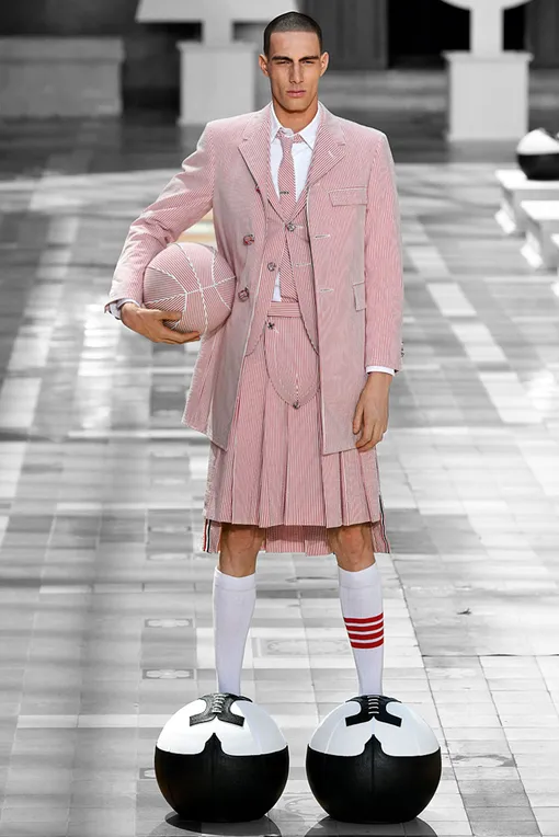 Показ Thom Browne весна–лето 2020