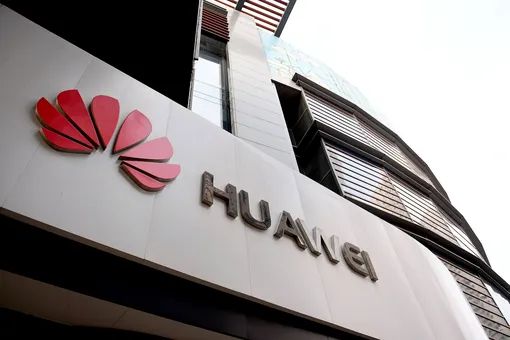 МИД Китая вызвал послов США и Канады с требованием освободить дочь основателя Huawei
