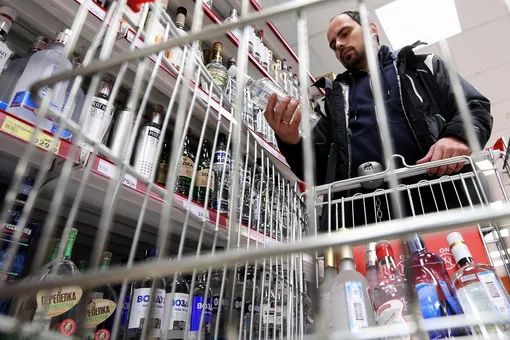 В Забайкалье запретили продавать алкоголь, другие регионы ограничили продажу. Минпромторг просит не делать этого