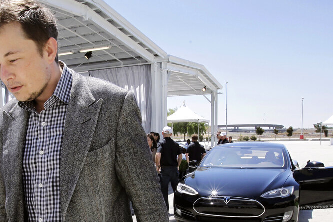 Илон Маск заявил о «банкротстве» Tesla. В сети оценили первоапрельский розыгрыш