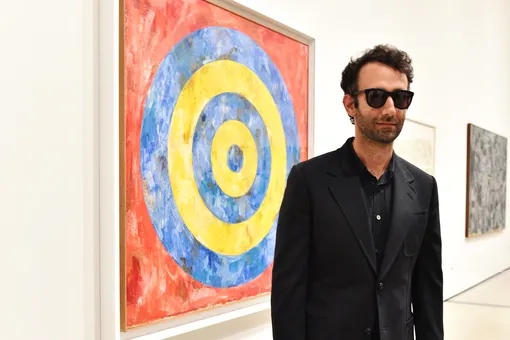 Кто такой художник Алекс Израэль, который прославляет Калифорнию и сотрудничает с Louis Vuitton