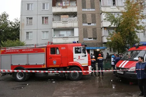 Восемь человек погибли при пожаре в жилом доме в Красноярске