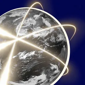 Компания Илона Маска запустила 60 спутников для глобального интернета. Что это такое и зачем он нужен?