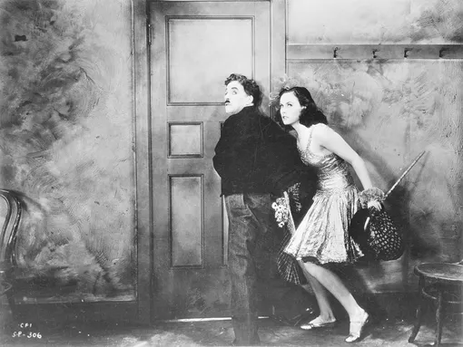 Чарли Чаплин и Полетт Годдар в фильме «Новые времена», 1937 год