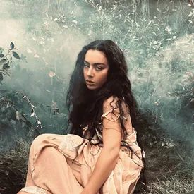 Музыкальные новинки недели: Charli XCX, The Neighbourhood, FKA Twigs, Otyken и Beautiful Boys