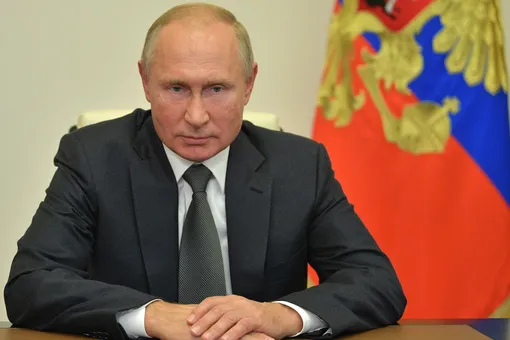 «Мне удается сохранять человеческие качества»: Путин рассказал о влиянии президентства на свою жизнь и вере в судьбу