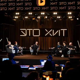 Смотрим новое музыкальное шоу с импровизаторами «Это хит»