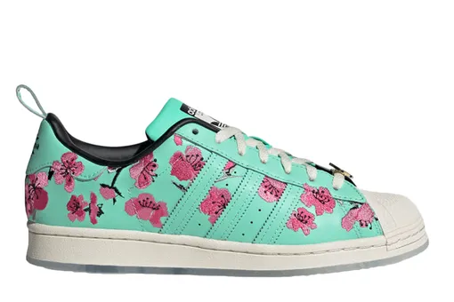 AriZona Iced Tea x adidas Superstar