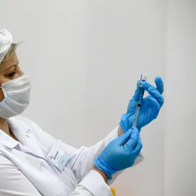 В России выявили 11 359 новых случаев заражения коронавирусом В России выявили 11 359 новых случаев заражения коронавирусом