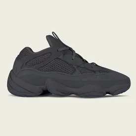Кроссовки Yeezy 500 Desert Rat выйдут в черном цвете Кроссовки Yeezy 500 Desert Rat выйдут в черном цвете
