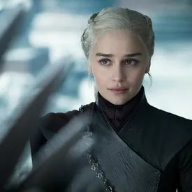 Эмилия Кларк призналась, что после завершения «Игры престолов» у нее случился нервный срыв