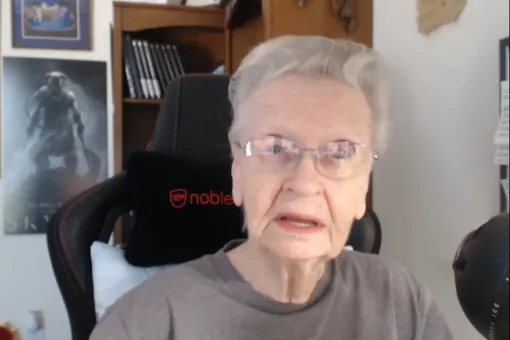 89-летняя Скайрим-бабушка завершила свою карьеру на YouTube. Она снимала ролики 15 лет 89-летняя Скайрим-бабушка завершила свою карьеру на YouTube. Она снимала ролики 15 лет
