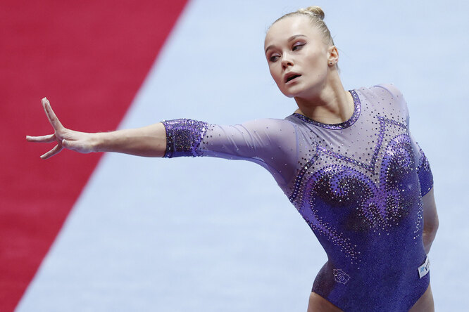 Россиянка впервые за 11 лет стала чемпионкой мира по спортивной гимнастике в личном многоборье Россиянка впервые за 11 лет стала чемпионкой мира по спортивной гимнастике в личном многоборье