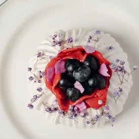 Ищите женщину: где со вкусом отметить 8 Марта