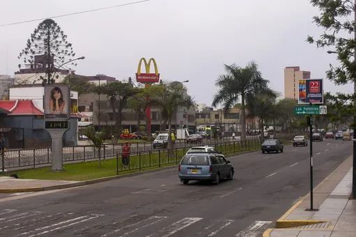 Все рестораны McDonaldʼs в Перу закрыли на два дня в знак траура по двум погибшим сотрудникам