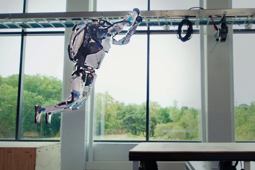 Роботы Boston Dynamics научились новым трюкам паркура