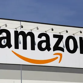 В Amazon прокомментировали сообщения о том, что их сотрудникам приходится мочиться в бутылки. Компания признала проблему