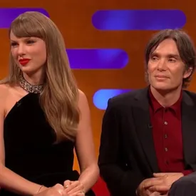 Реакция Киллиана Мерфи на помолвочное кольцо Тейлор Свифт стала мемом Реакция Киллиана Мерфи на помолвочное кольцо Тейлор Свифт стала мемом