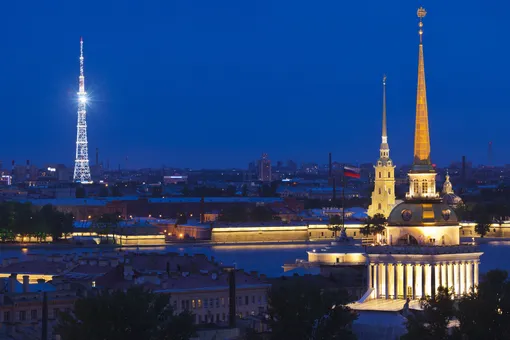 В Санкт-Петербурге могут ввести сбор для иностранных туристов — по 100 рублей в сутки