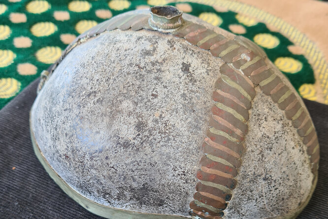 Церемониальную чашу, сделанную из человеческого черепа, сняли с аукциона в Австралии из-за вопросов о ее происхождении