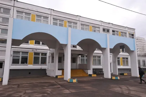 Во всех школах России установят камеры с функцией распознавания лиц. Система получила название «Оруэлл» Во всех школах России установят камеры с функцией распознавания лиц. Система получила название «Оруэлл»